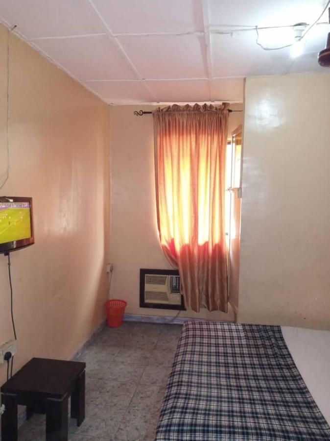 Bale Akiosi Legendary Inn & Lounge מראה חיצוני תמונה