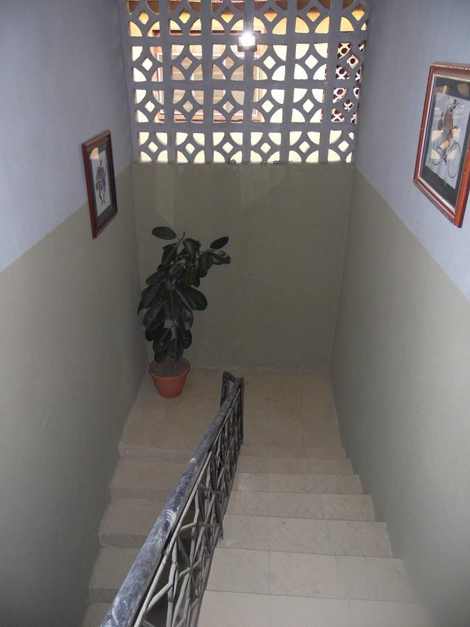 Bale Akiosi Legendary Inn & Lounge מראה חיצוני תמונה