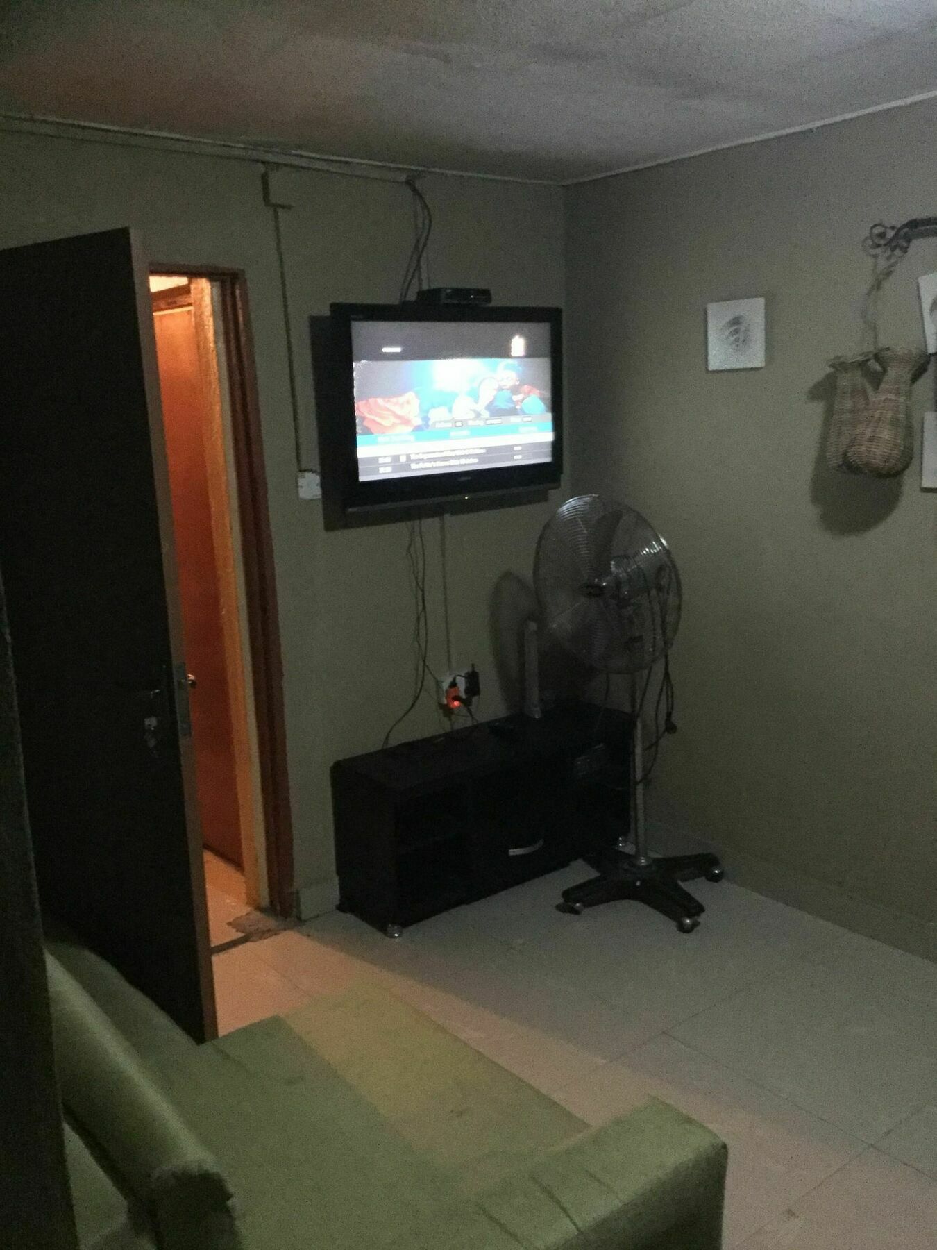 Bale Akiosi Legendary Inn & Lounge מראה חיצוני תמונה